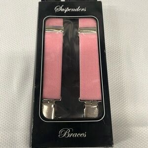 Classic suspenders with metal clips. Color: Pink